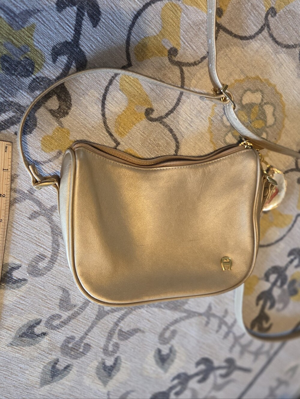 ETIENNE AIGNER GENIUNE LEATHER CROSSBODY MINI BAG W CHARM